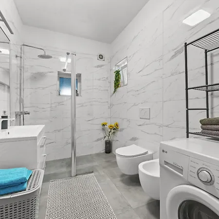 شقة Es With Pool Valbandon