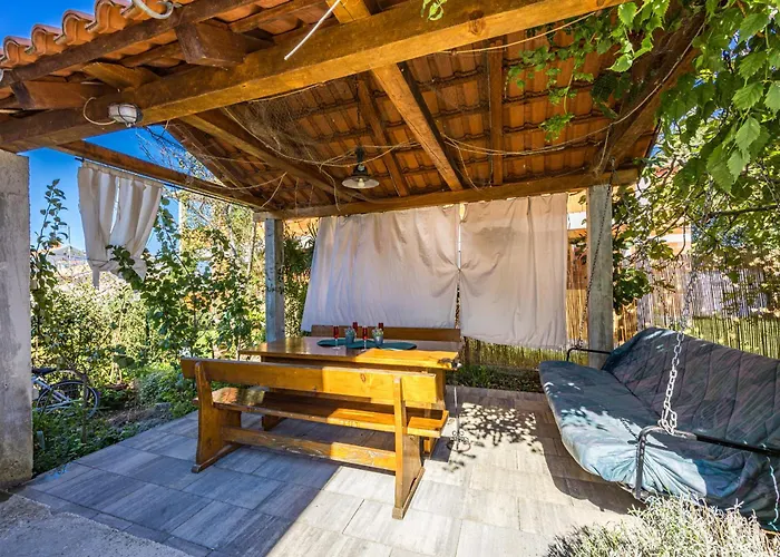 Es With Pool Appartement