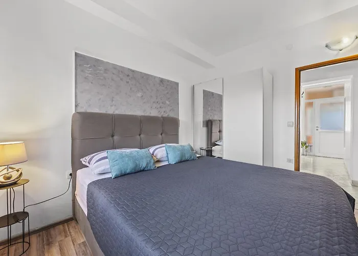 Es With Pool 아파트 *