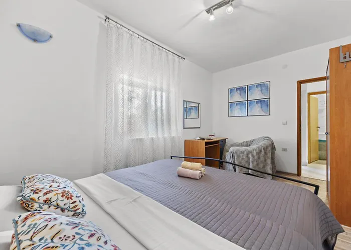 Appartement Es With Pool *