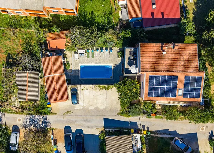 Es With Pool Appartement *