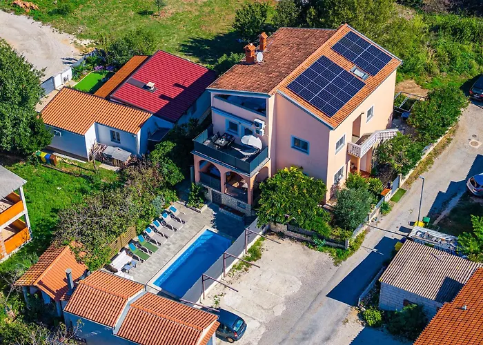 דירה Es With Pool *